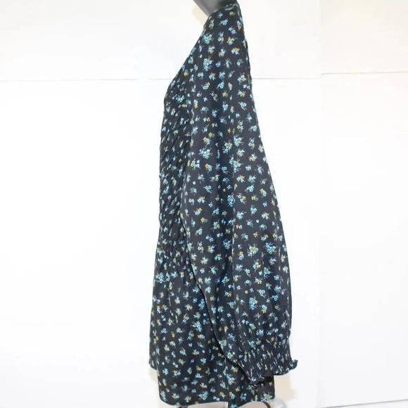 AVA& VIV - Picture 6 of 7